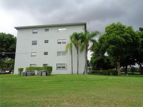 251 SW 132nd Way 315H, Pembroke Pines FL 33027