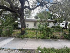605 NW 65th St, Miami FL 33150