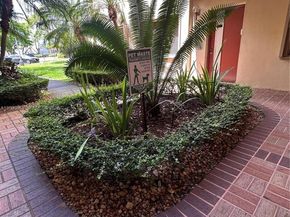 8700 SW 133rd Ave Rd 109, Miami FL 33183