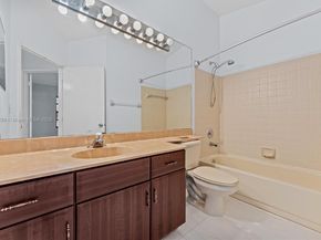 10731 NW 14th St 274, Plantation FL 33322