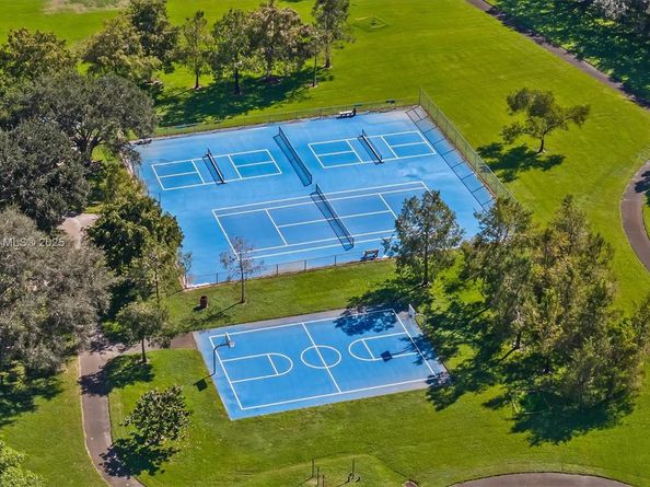 10731 NW 14th St 274, Plantation FL 33322