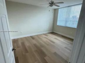 2000 N Bayshore Dr 801, Miami FL 33137