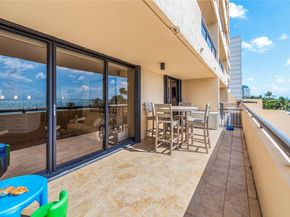 2555 Collins Ave 607, Miami Beach FL 33140