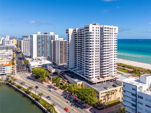 2555 Collins Ave 607, Miami Beach FL 33140