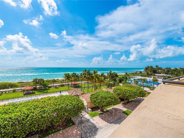 2555 Collins Ave 607, Miami Beach FL 33140