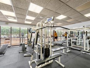 2555 Collins Ave 607, Miami Beach FL 33140