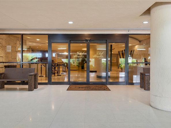 2555 Collins Ave 607, Miami Beach FL 33140