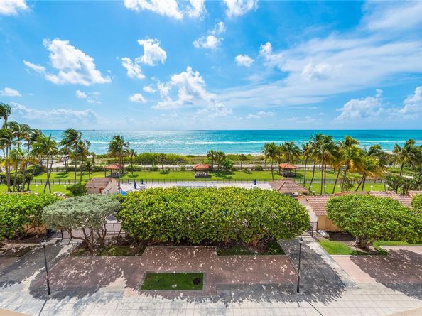 2555 Collins Ave 607, Miami Beach FL 33140