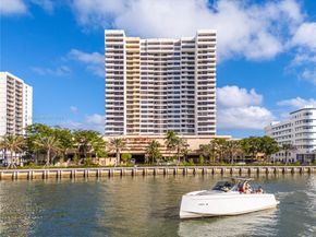 2555 Collins Ave 607, Miami Beach FL 33140