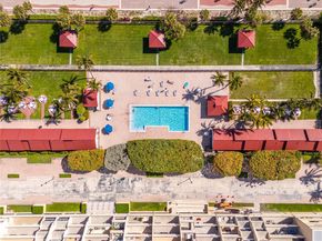 2555 Collins Ave 607, Miami Beach FL 33140