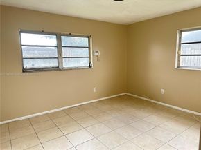 4671 SW 43rd Ter, Dania Beach FL 33314
