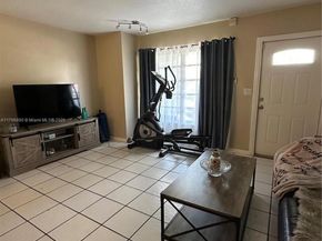 4671 SW 43rd Ter, Dania Beach FL 33314