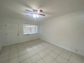 4290 NW 21st Ave, Oakland Park FL 33309