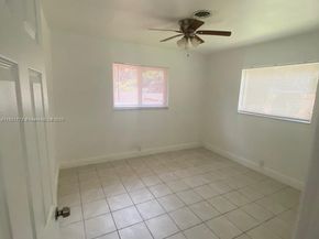 4290 NW 21st Ave, Oakland Park FL 33309