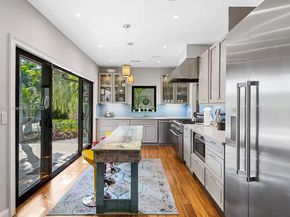 11 Sylvan Ln, Fort Lauderdale FL 33316