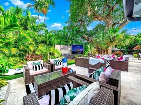 11 Sylvan Ln, Fort Lauderdale FL 33316