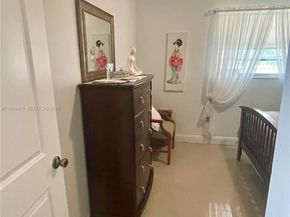 3940 NW 42nd Ave 319, Lauderdale Lakes FL 33319