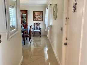 3940 NW 42nd Ave 319, Lauderdale Lakes FL 33319