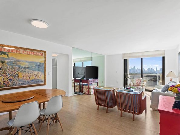 9 Island Ave 2006, Miami Beach FL 33139