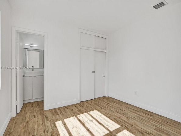 4631 E 8th Ct, Hialeah FL 33013