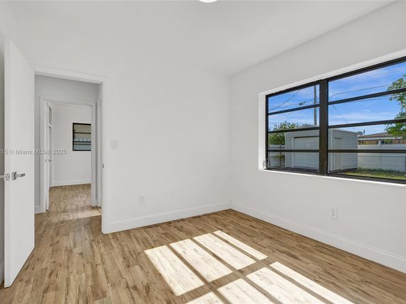 4631 E 8th Ct, Hialeah FL 33013