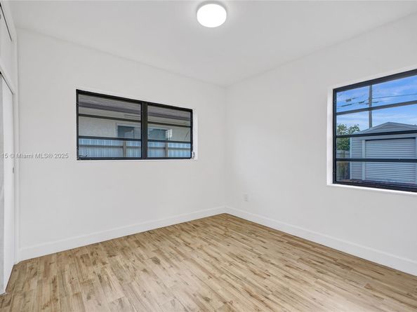 4631 E 8th Ct, Hialeah FL 33013