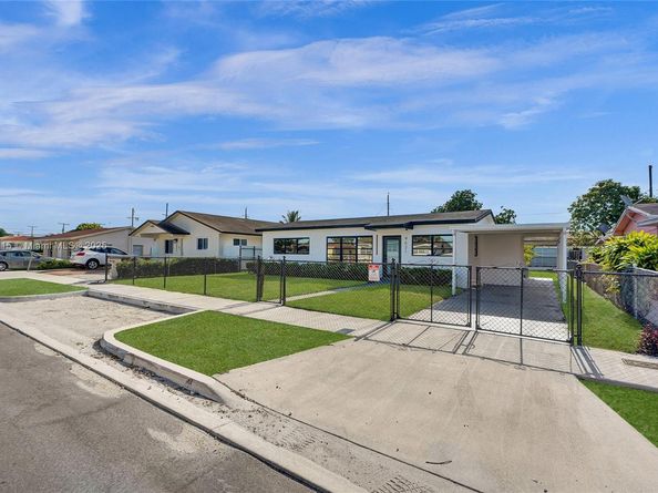 4631 E 8th Ct, Hialeah FL 33013