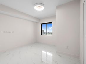700 NE 24th ST 2402, Miami FL 33137