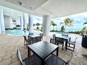 700 NE 24th ST 2402, Miami FL 33137