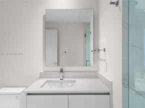 700 NE 24th ST 2402, Miami FL 33137