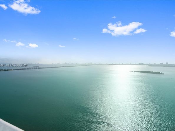 700 NE 24th ST 2402, Miami FL 33137