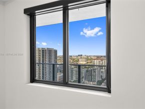 700 NE 24th ST 2402, Miami FL 33137