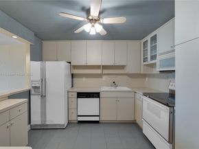 1901 Brickell Ave B1912, Miami FL 33129