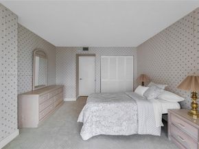 1901 Brickell Ave B1912, Miami FL 33129