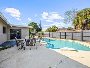 4461 NW 6th St, Plantation FL 33317