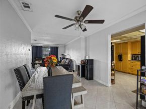 4461 NW 6th St, Plantation FL 33317