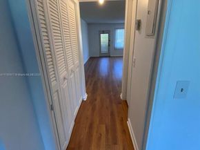 381 Fanshaw J 381, Boca Raton FL 33434