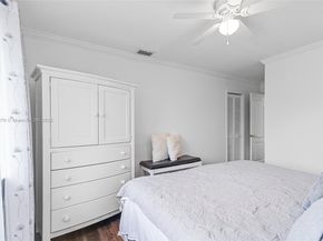 19313 NW 11th St, Pembroke Pines FL 33029