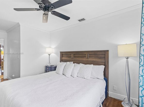 19313 NW 11th St, Pembroke Pines FL 33029