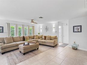 19313 NW 11th St, Pembroke Pines FL 33029