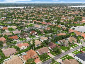 19313 NW 11th St, Pembroke Pines FL 33029