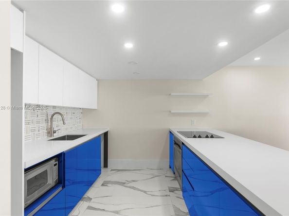 3973 NE 167th St 12, North Miami Beach FL 33160