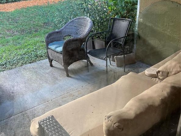 1653 Zenith Way, Weston FL 33327