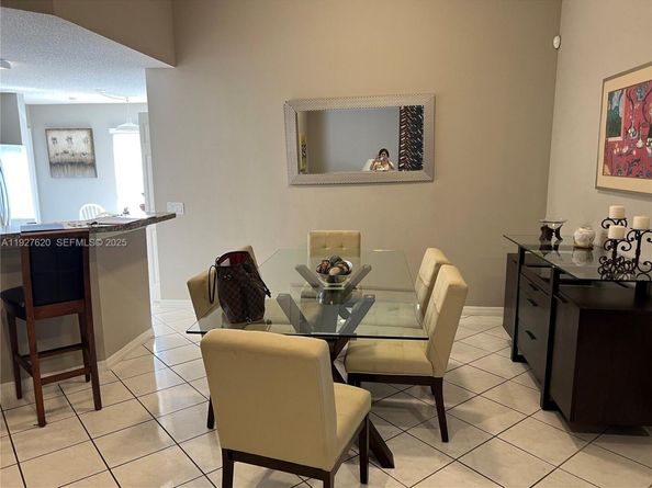 1653 Zenith Way, Weston FL 33327