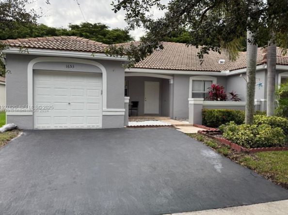 1653 Zenith Way, Weston FL 33327