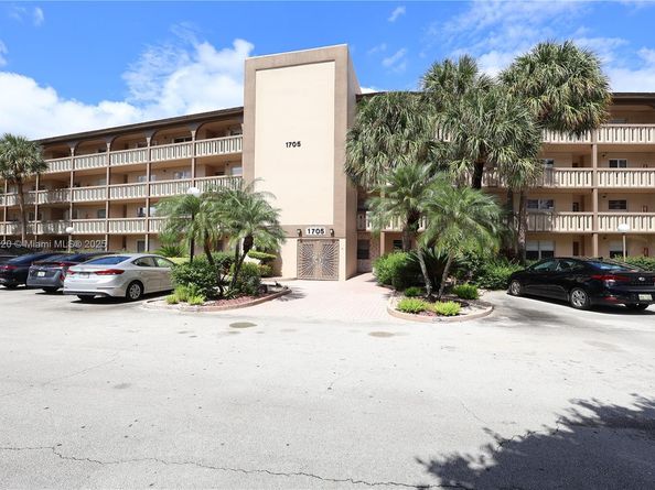 1705 Andros Isle E3, Coconut Creek FL 33066