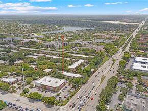 8713 SW 137th Ave 8713, Miami FL 33183