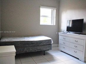 3451 NW 1st St, Lauderhill FL 33311