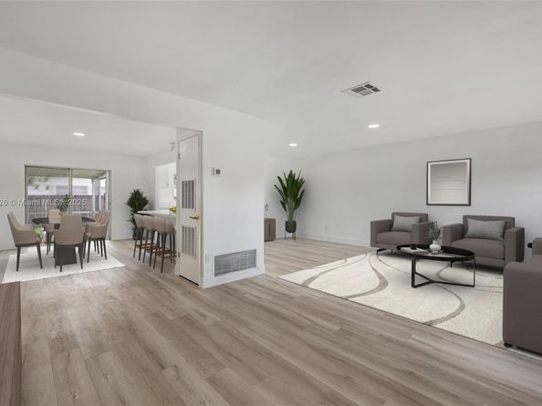 7464 SW 128th Ct, Miami FL 33183