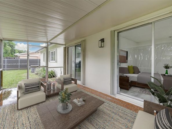 7464 SW 128th Ct, Miami FL 33183